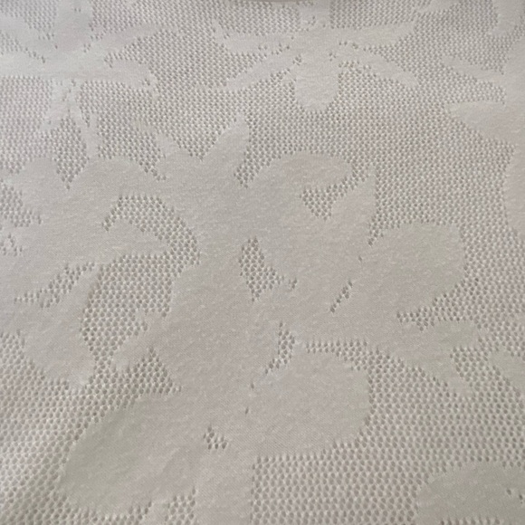 Liz Claiborne Knit Top White Very Sheer Cap Sleeve Size Large - Picture 9 of 11